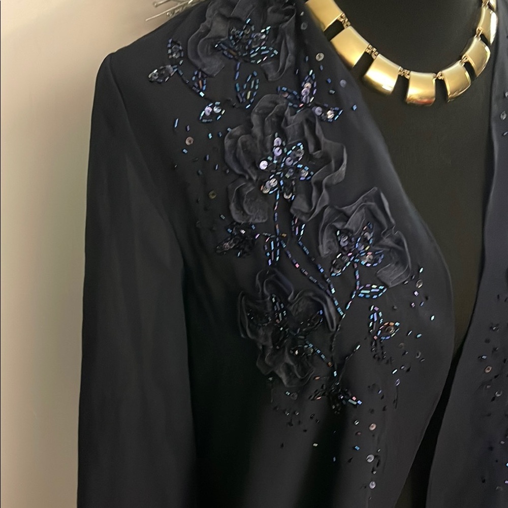 Elegant Navy Sheer Cardigan with Floral Embellishments - Picture 4 of 9